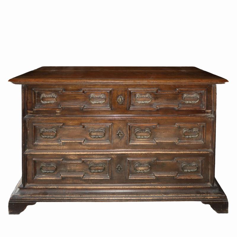 Cassettone in Legno di Noce.