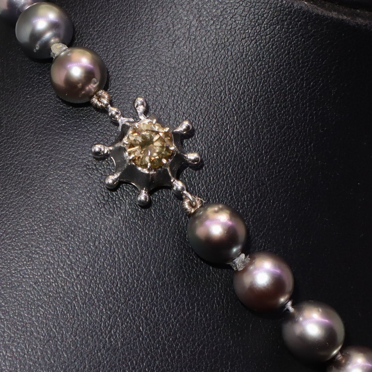 Collana in Perle Tahiti e Oro