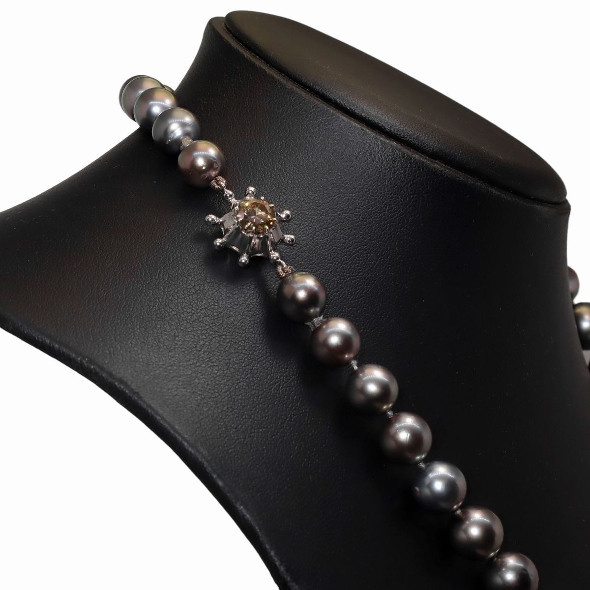 Collana in Perle Tahiti e Oro