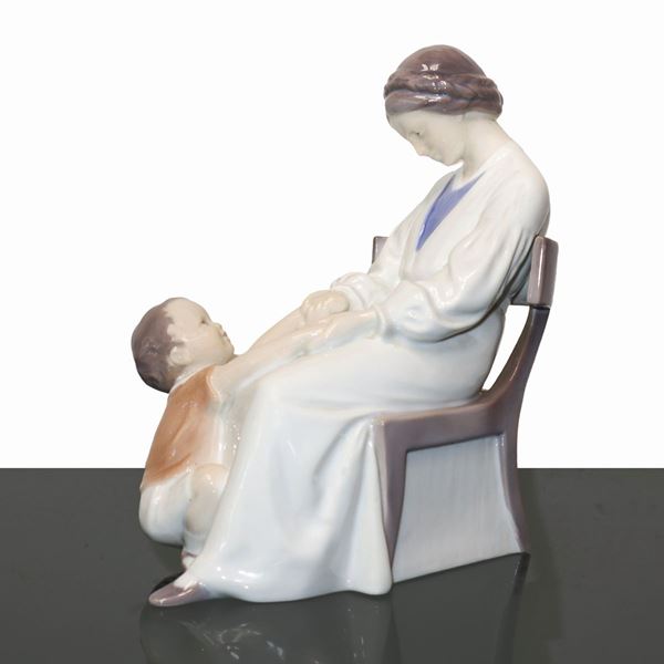 Copenaghen - Mamma di Dickies, scultura in porcellana lucida