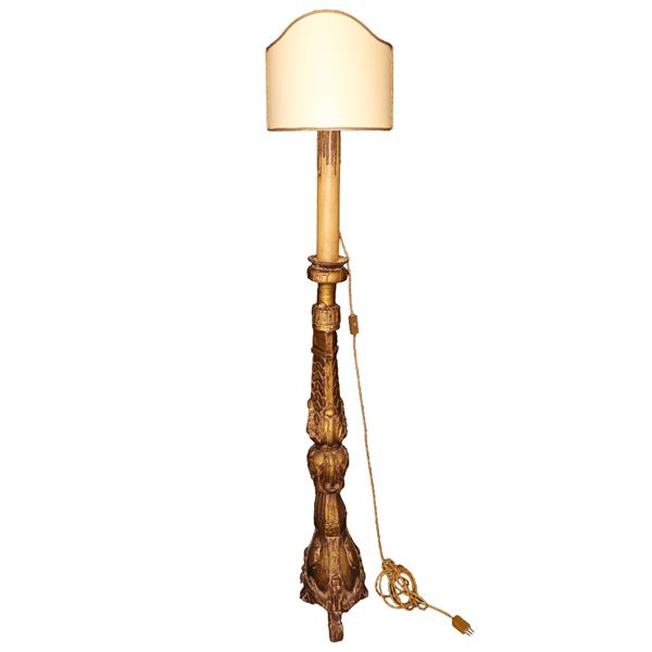 Golden wooden candlestick