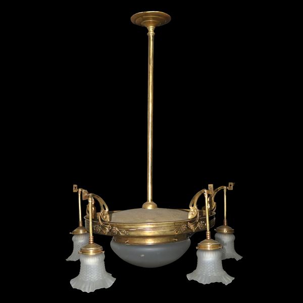 Lampadario Liberty struttura in ottone dorato 5 luci