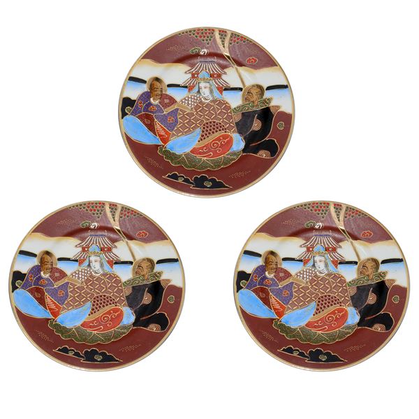 Gruppo di 3 piatti Satsuma