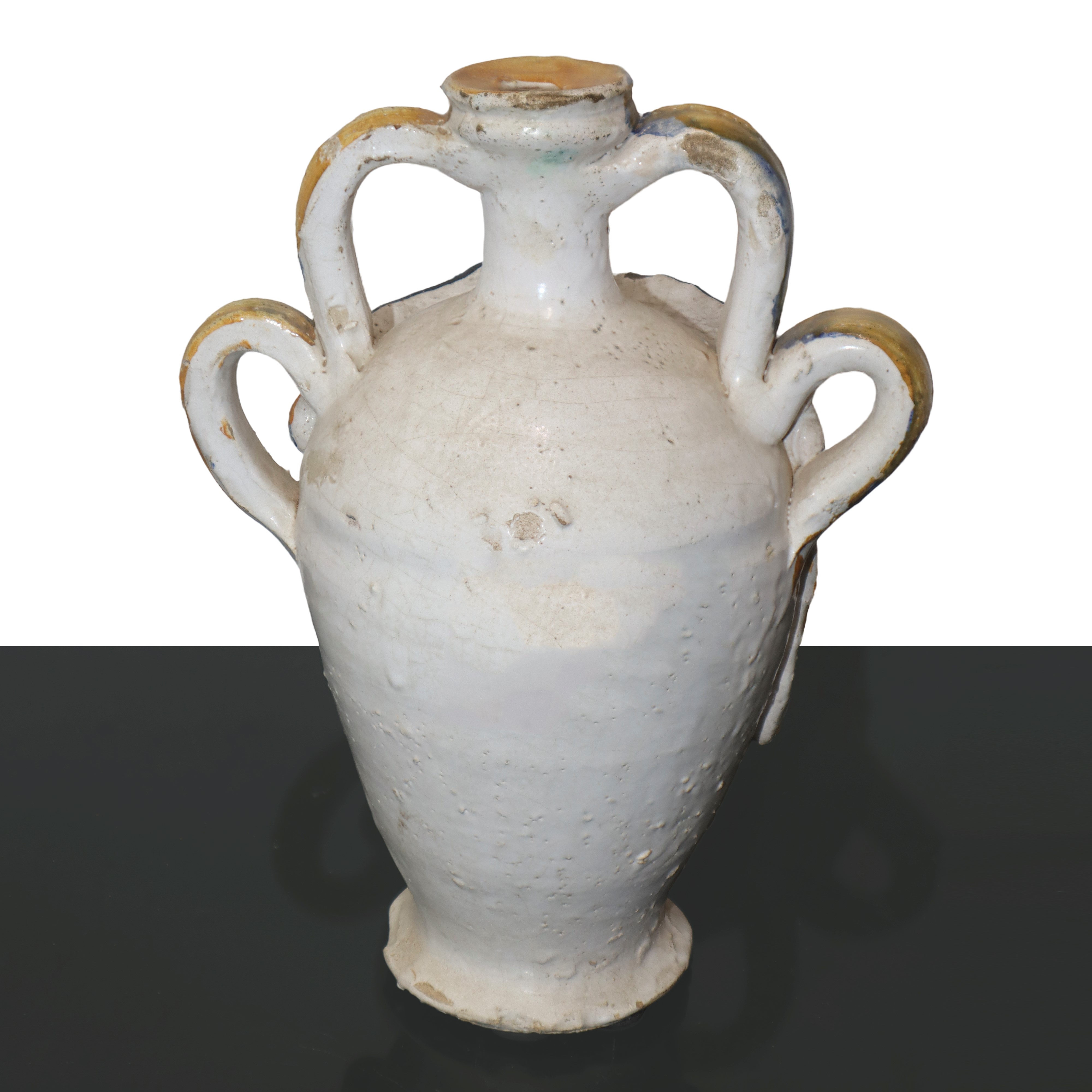 Testa in maiolica policroma di Caltagirone.