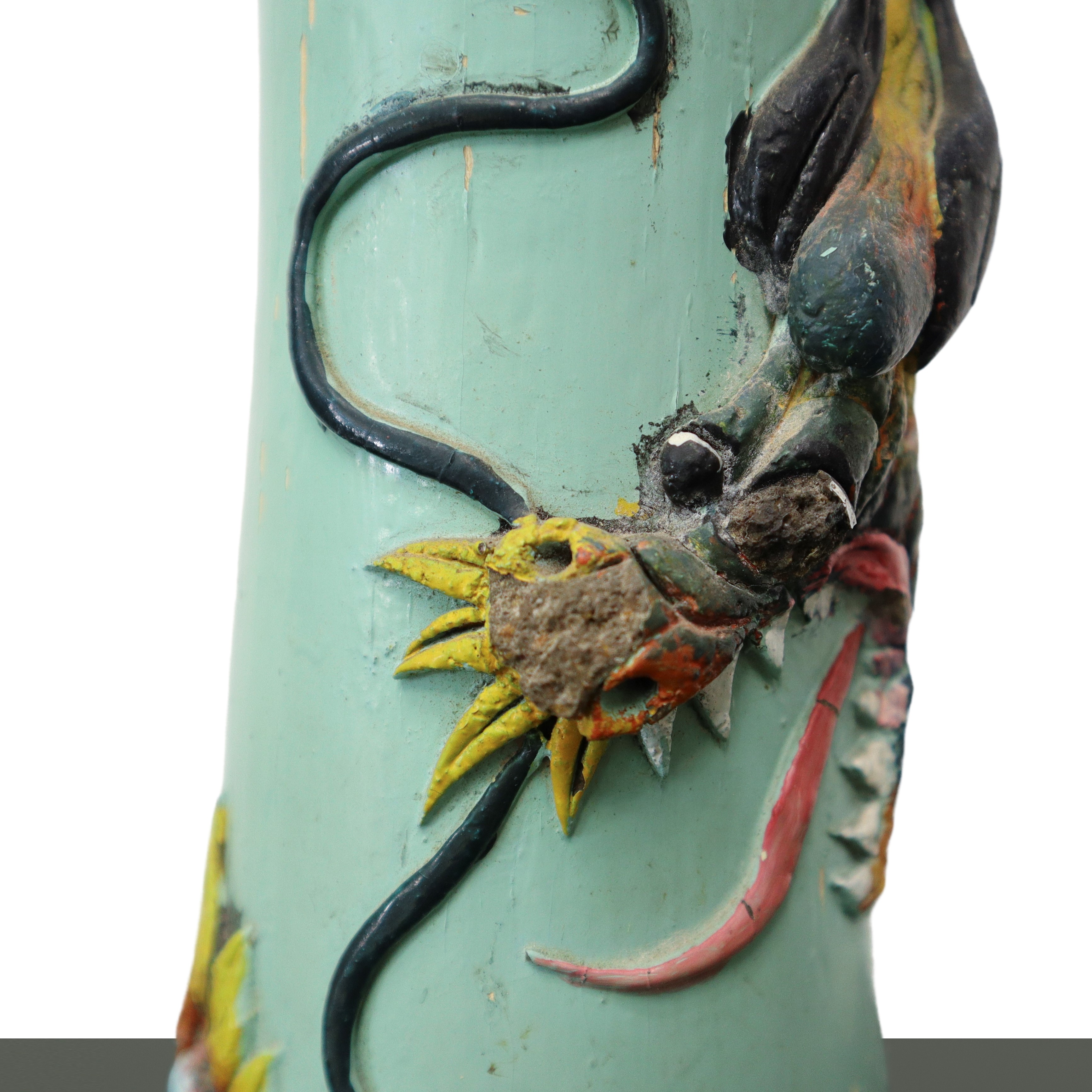 Vaso cinese in legno, a rullo, dipinto e con drago in rilievo