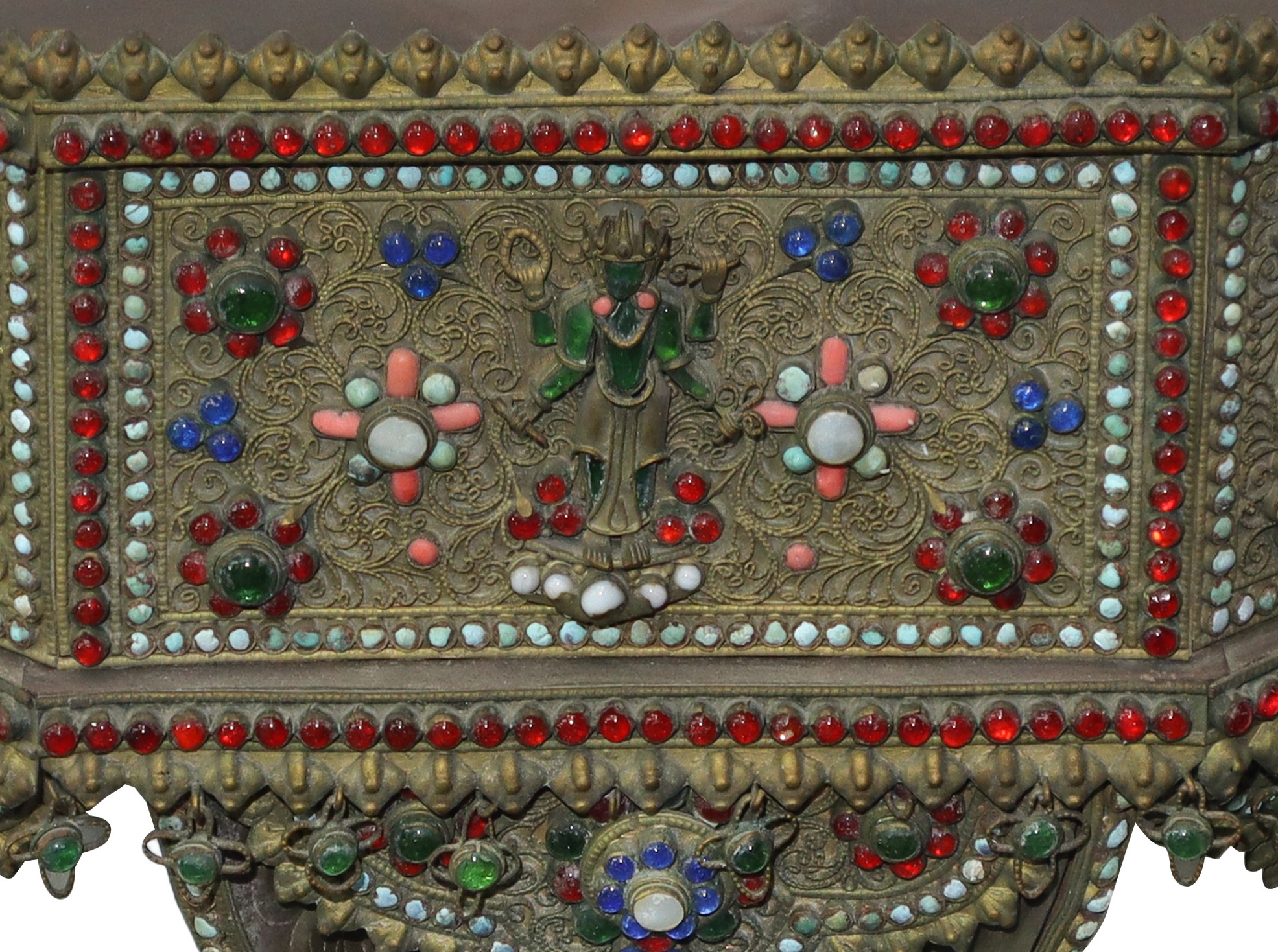 Mensola Orientale con Pietre Dure, Lapislazzuli e Madreperla