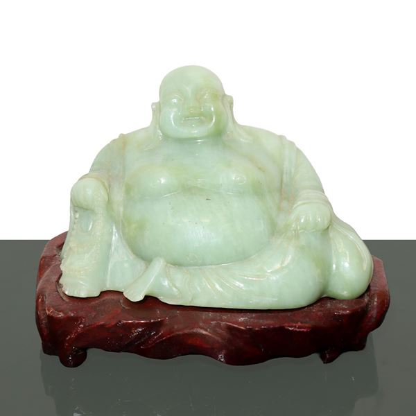 Laughing Buddha in green jade