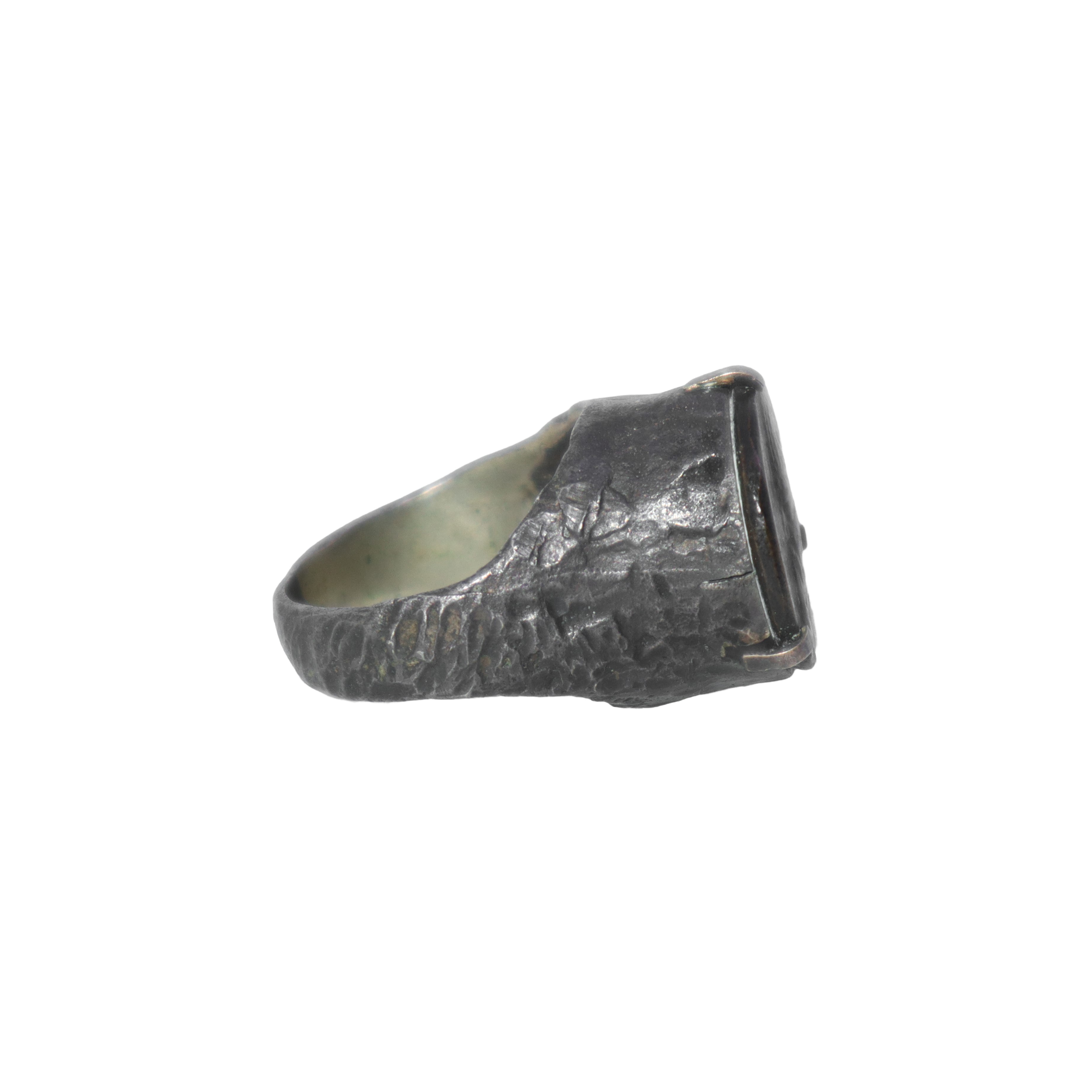 Anello in Argento con Moneta Incastonata