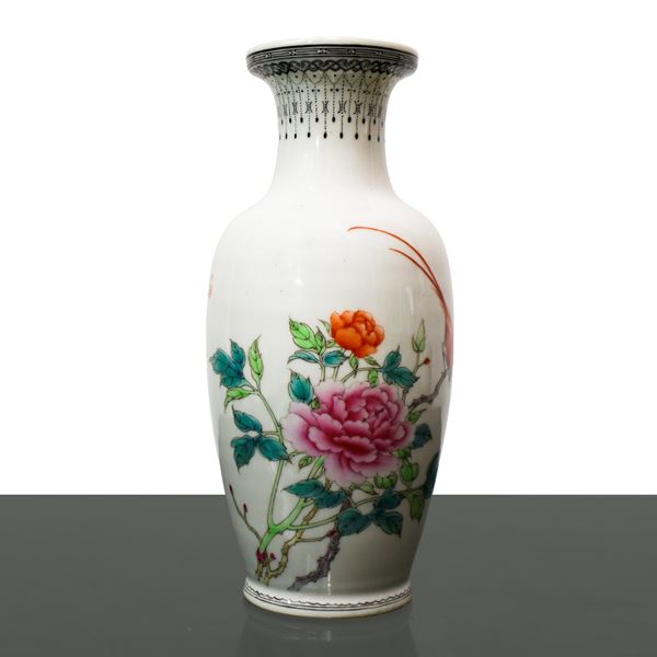 Chinese white porcelain vase with floral decoration