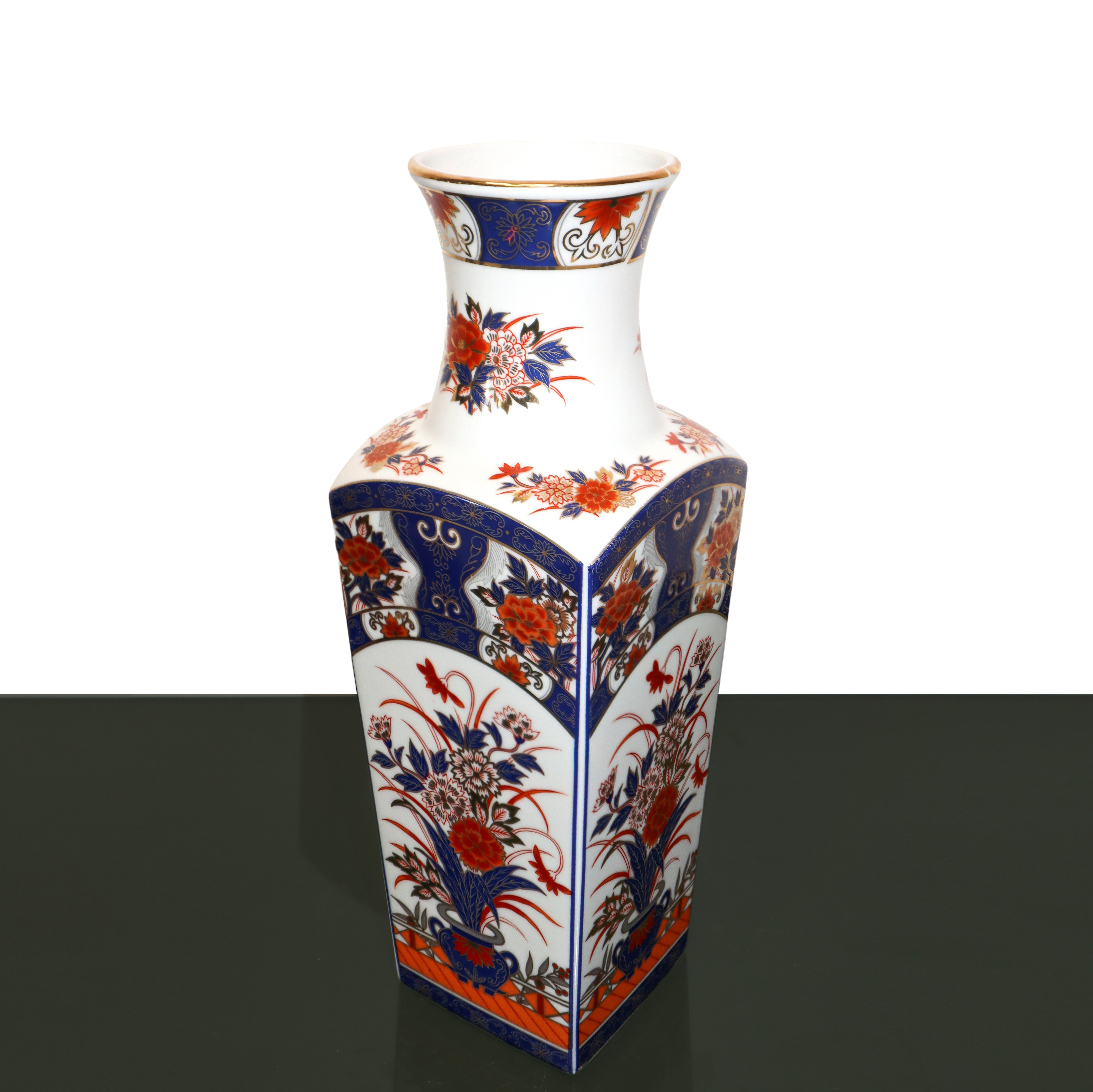 Vaso giapponese in porcellana Imari
