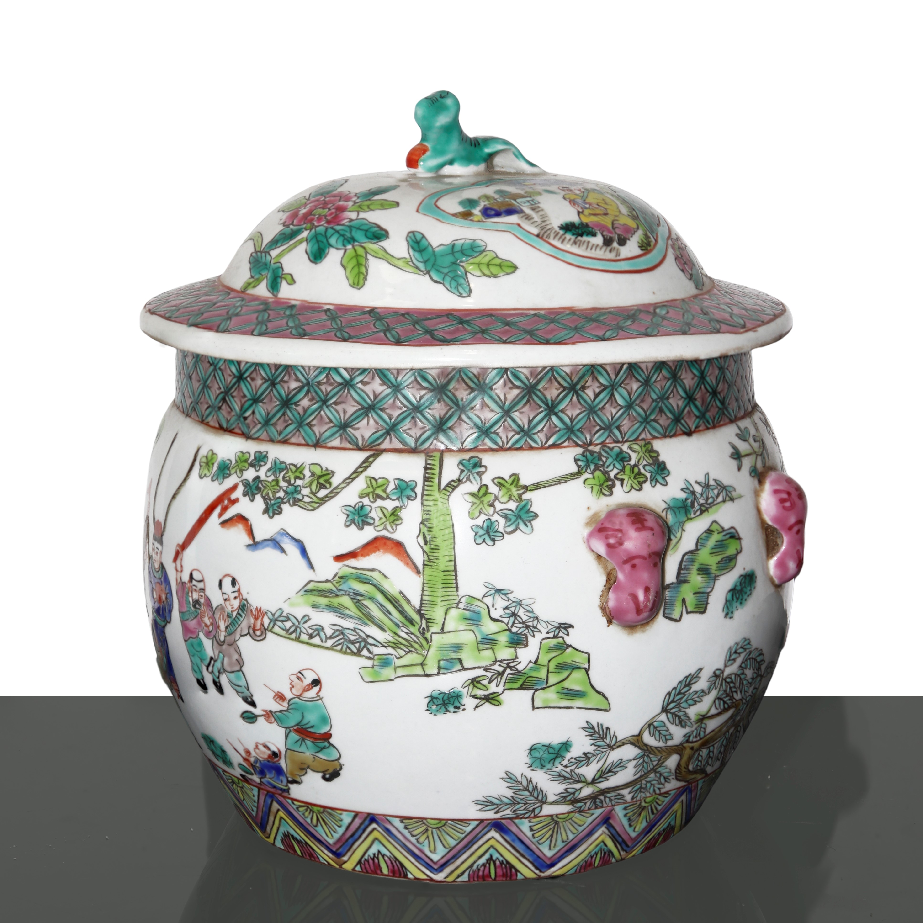 Porta zenzero cinese con coperchio in porcellana con decori policromi, coperchio con pomello a fo...