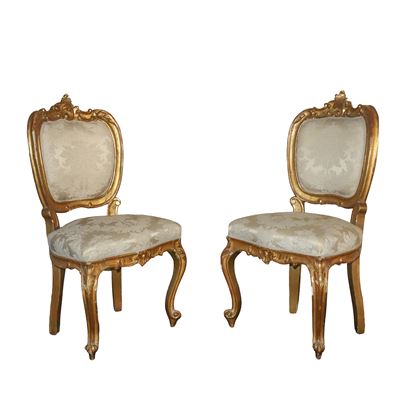 Coppia di sedie in legno dorato intagliato e scolpito, fine XIX - inizi XX secolo