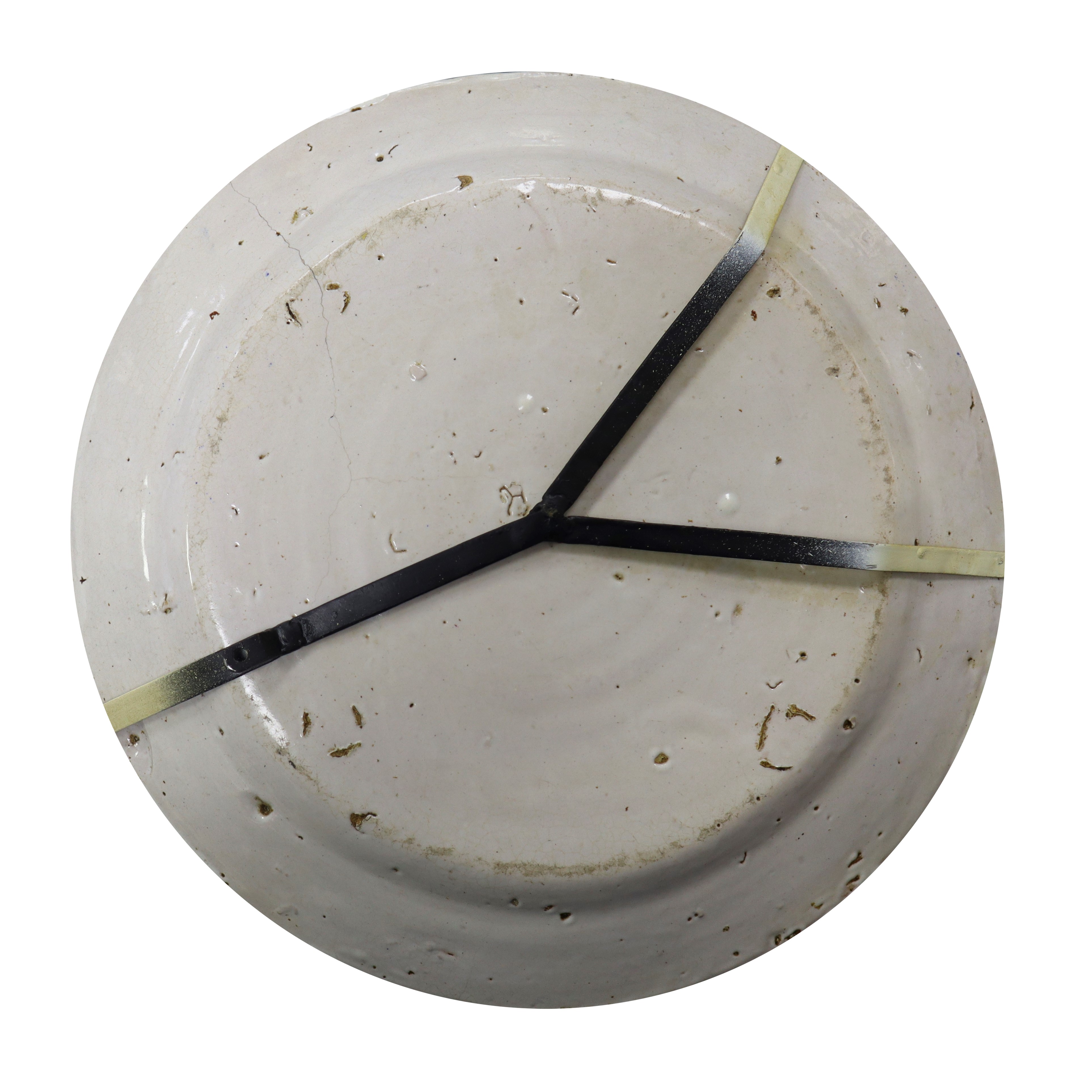 Piatto in maiolica di Caltagirone, disegni geometrici in circonfernza