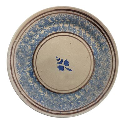 Piatto in Maiolica di Caltagirone Spugnato Azzurro, con Fiore Blu al Centro