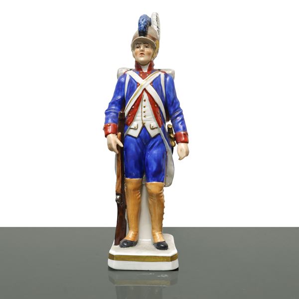 Capodimonte - Statua in ceramica Capodimonte di soldato