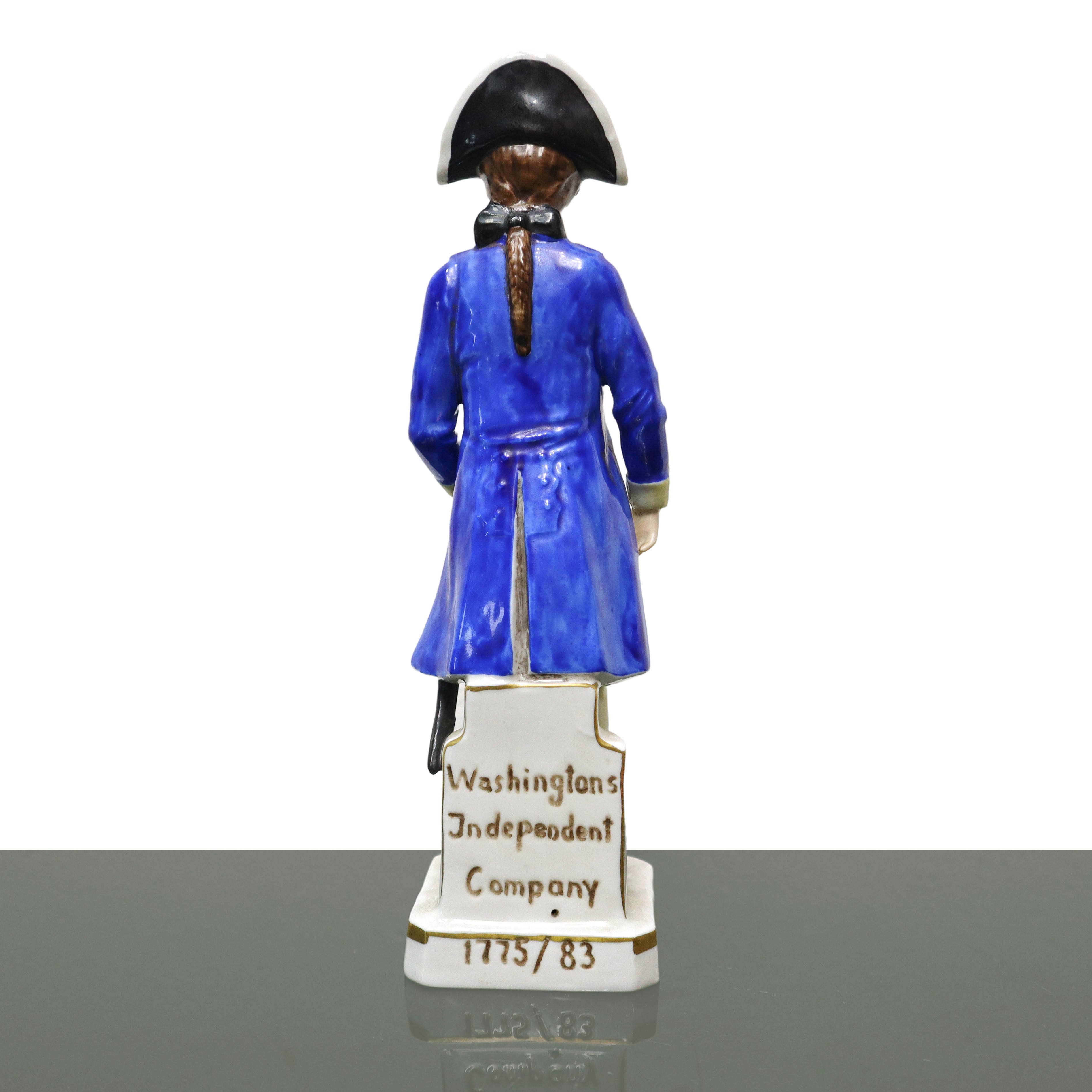 Statua in ceramica Capodimonte di soldato