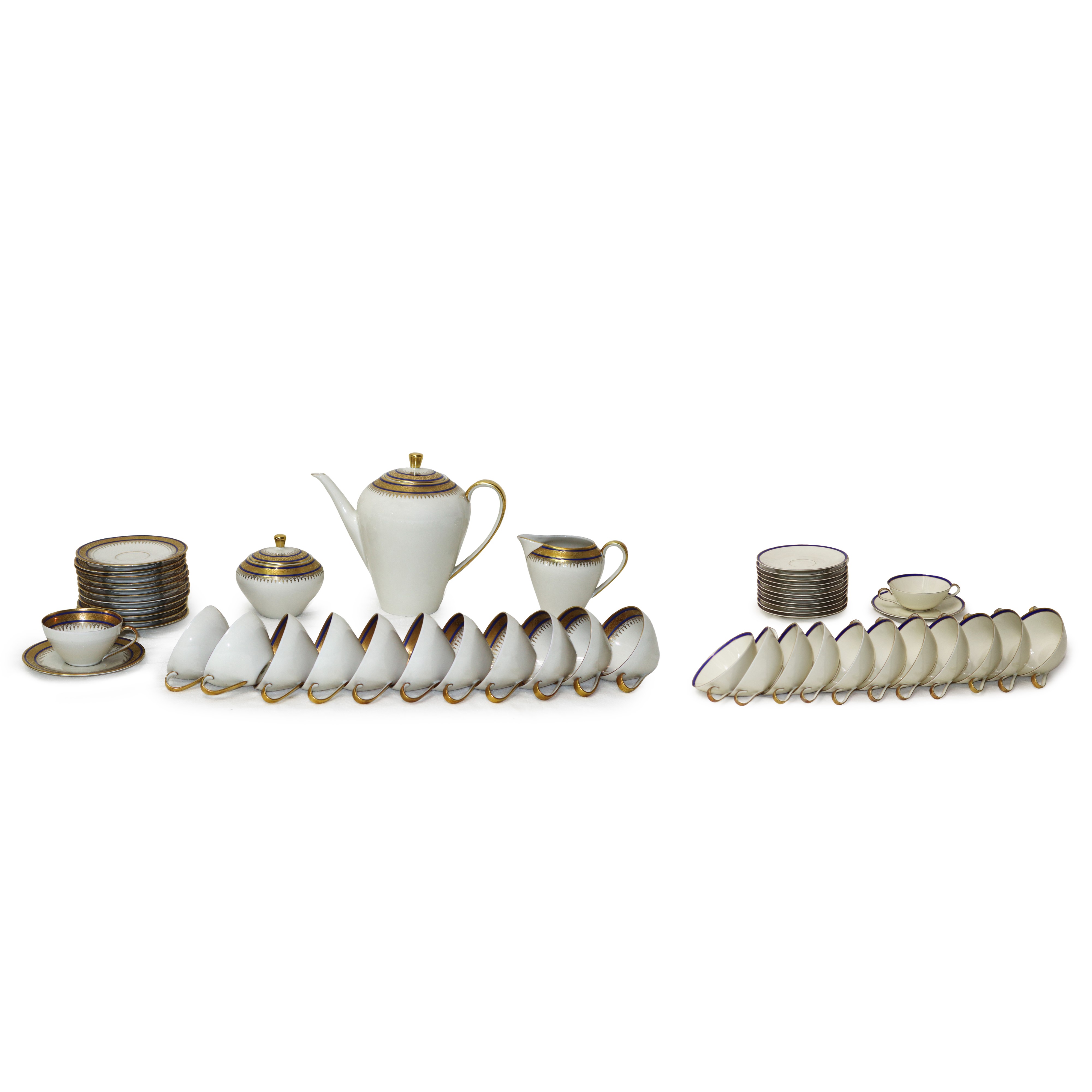 Completissimo servizio di stoviglie da 12