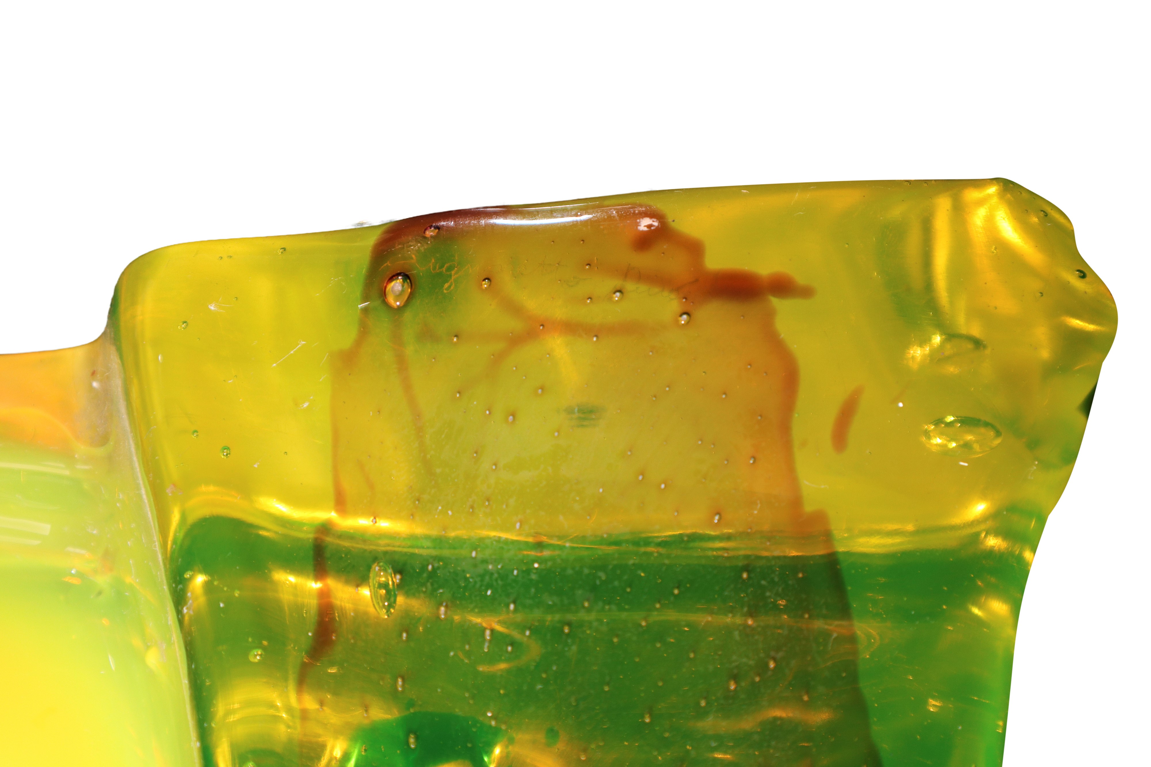 Scultura in vetro di Murano dalla forma astratta nei colori giallo, verde, rosso