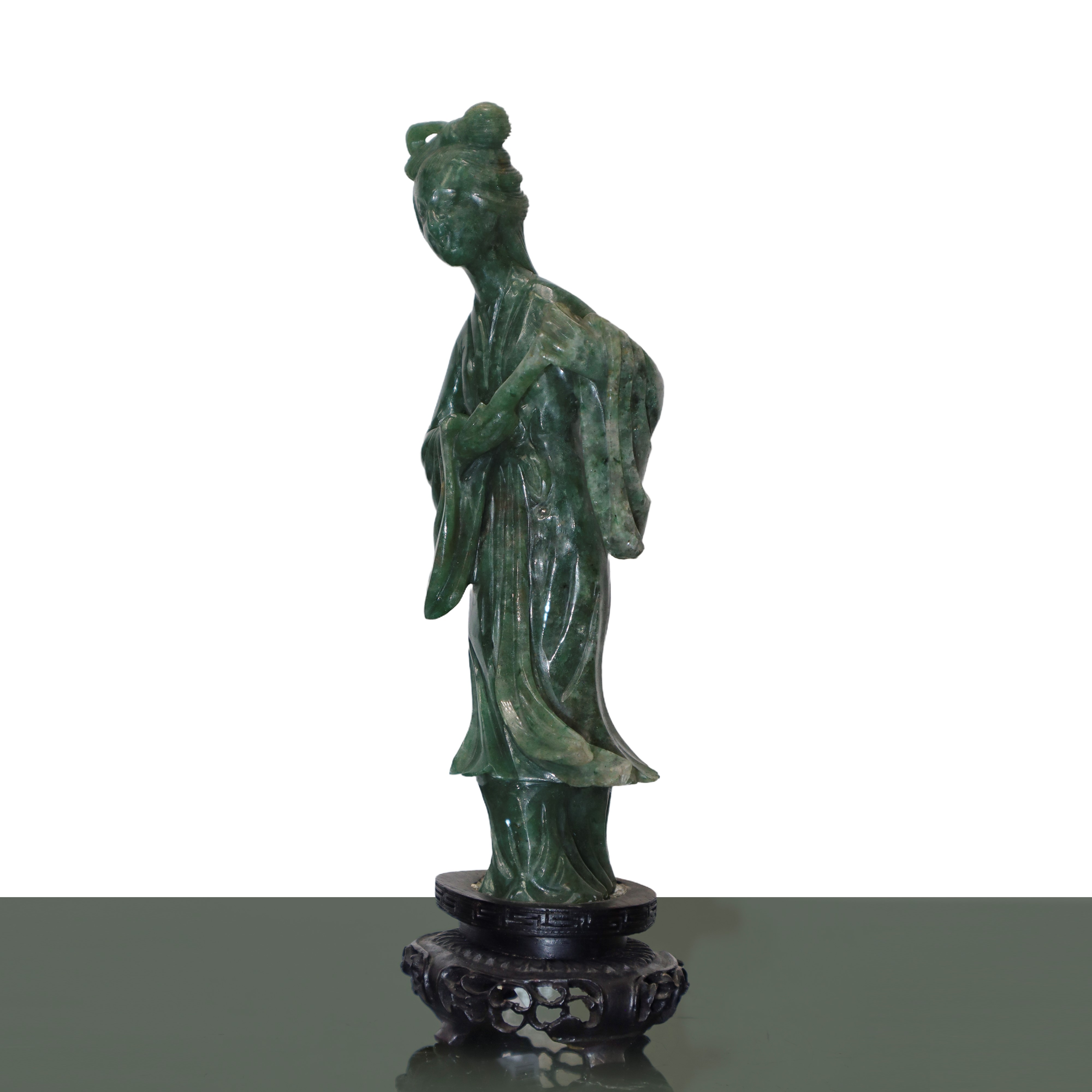 Guanin in giada verde scuro