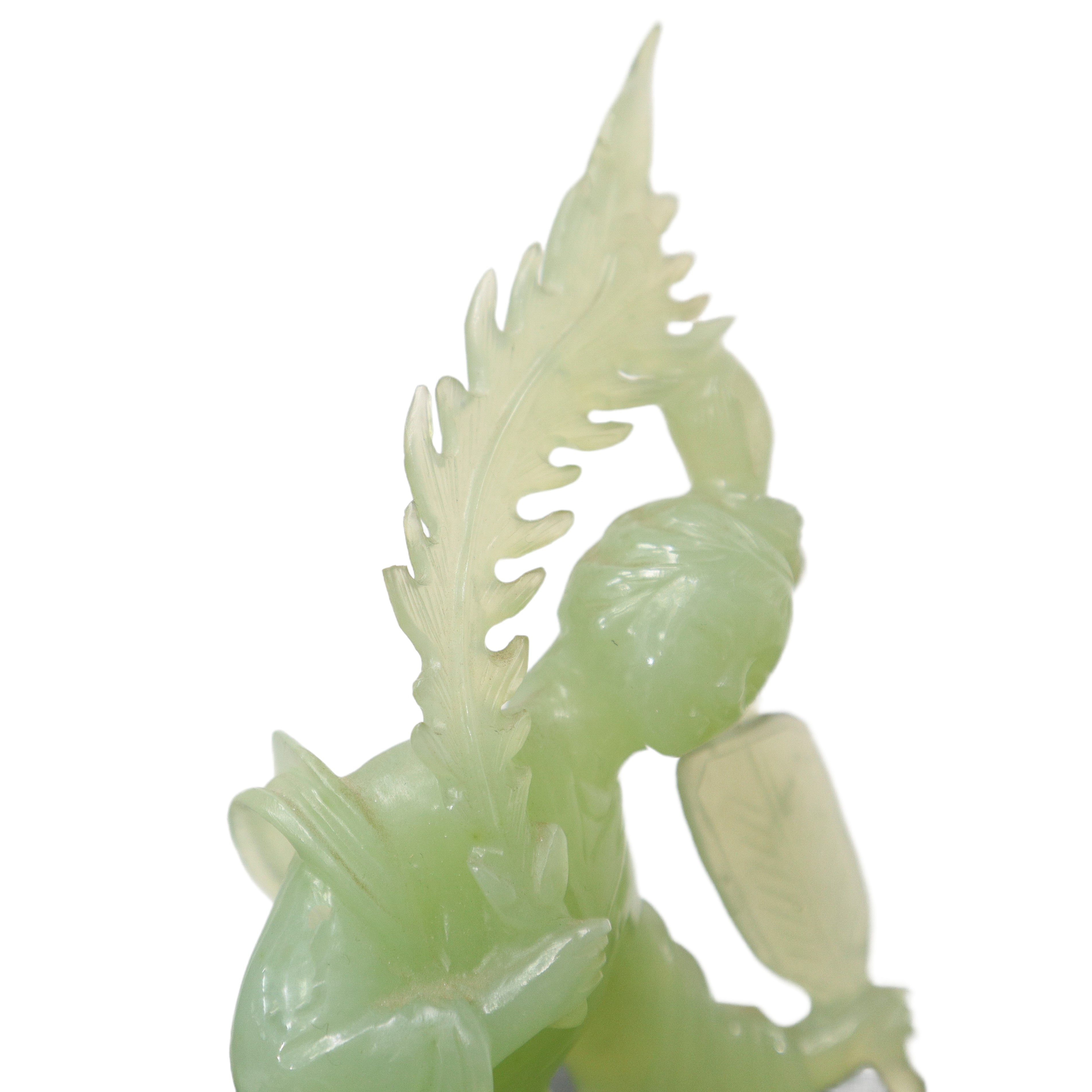 Guanin con ventaglio in giada verde chiaro