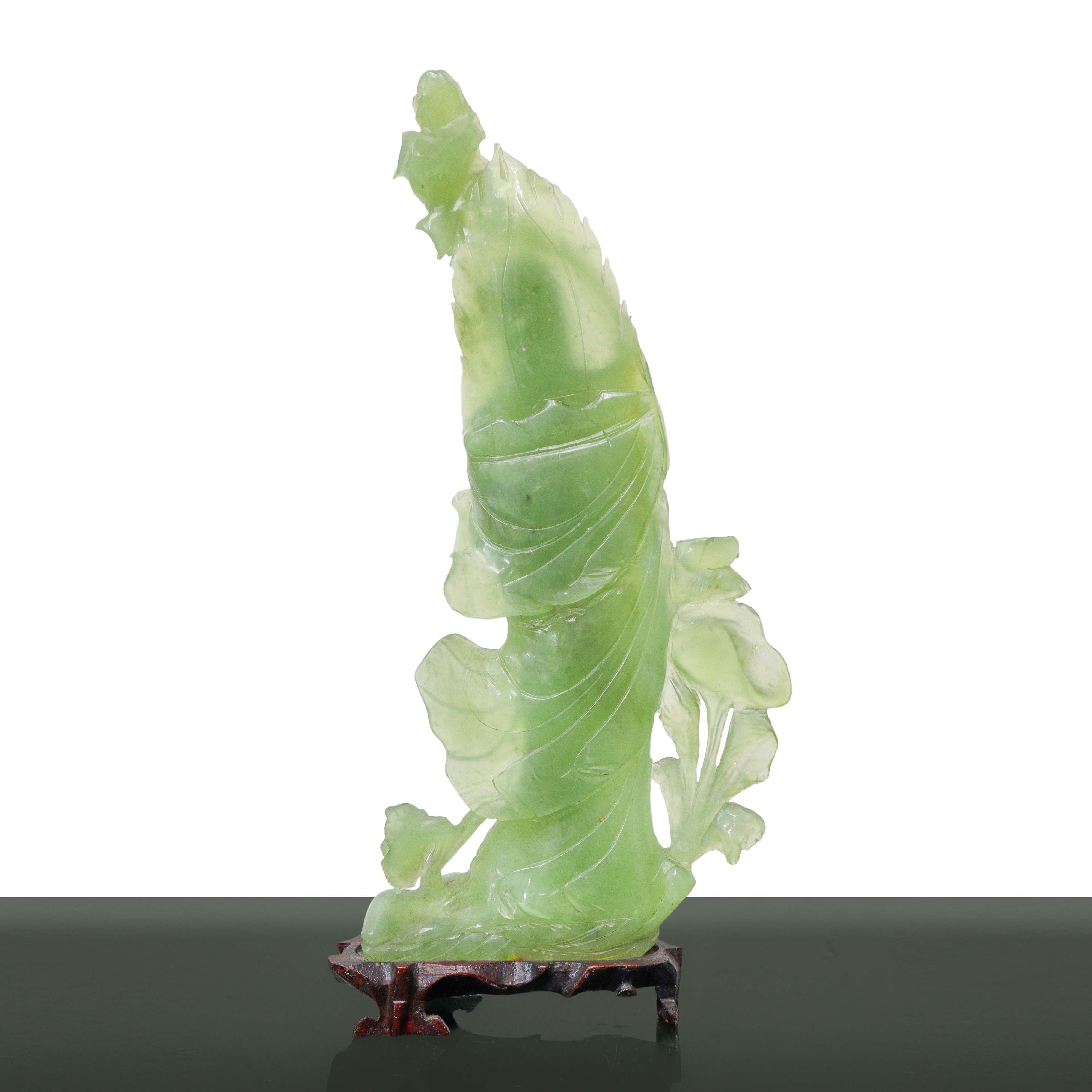 Buddha con fior di loto in giada verde