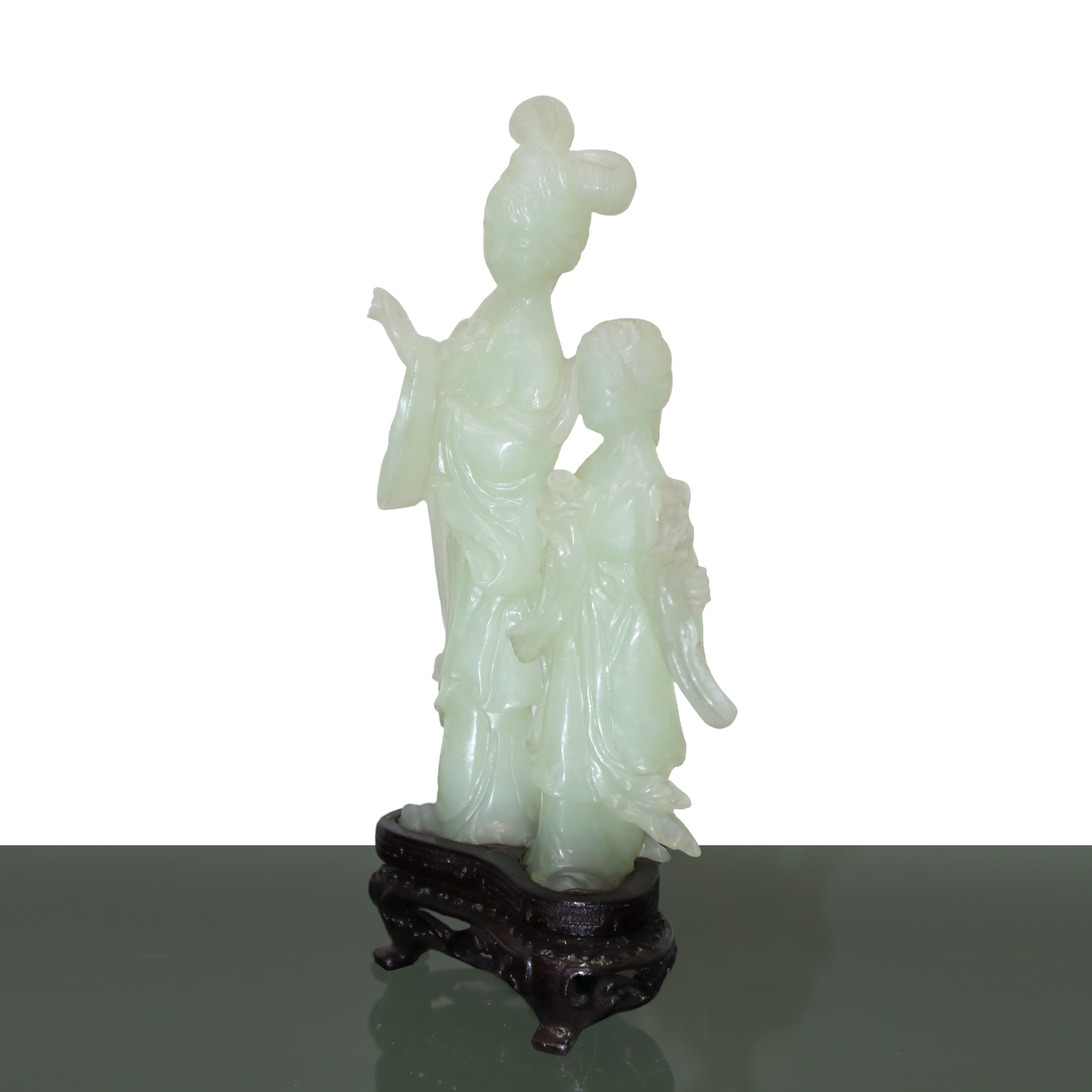 Figurina di due guanin madre e figlia in giada verde chiaro
