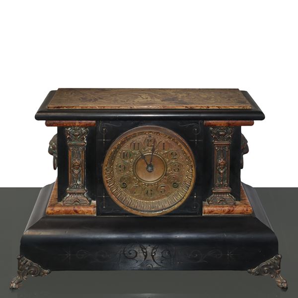 Orologio da tavolo nero