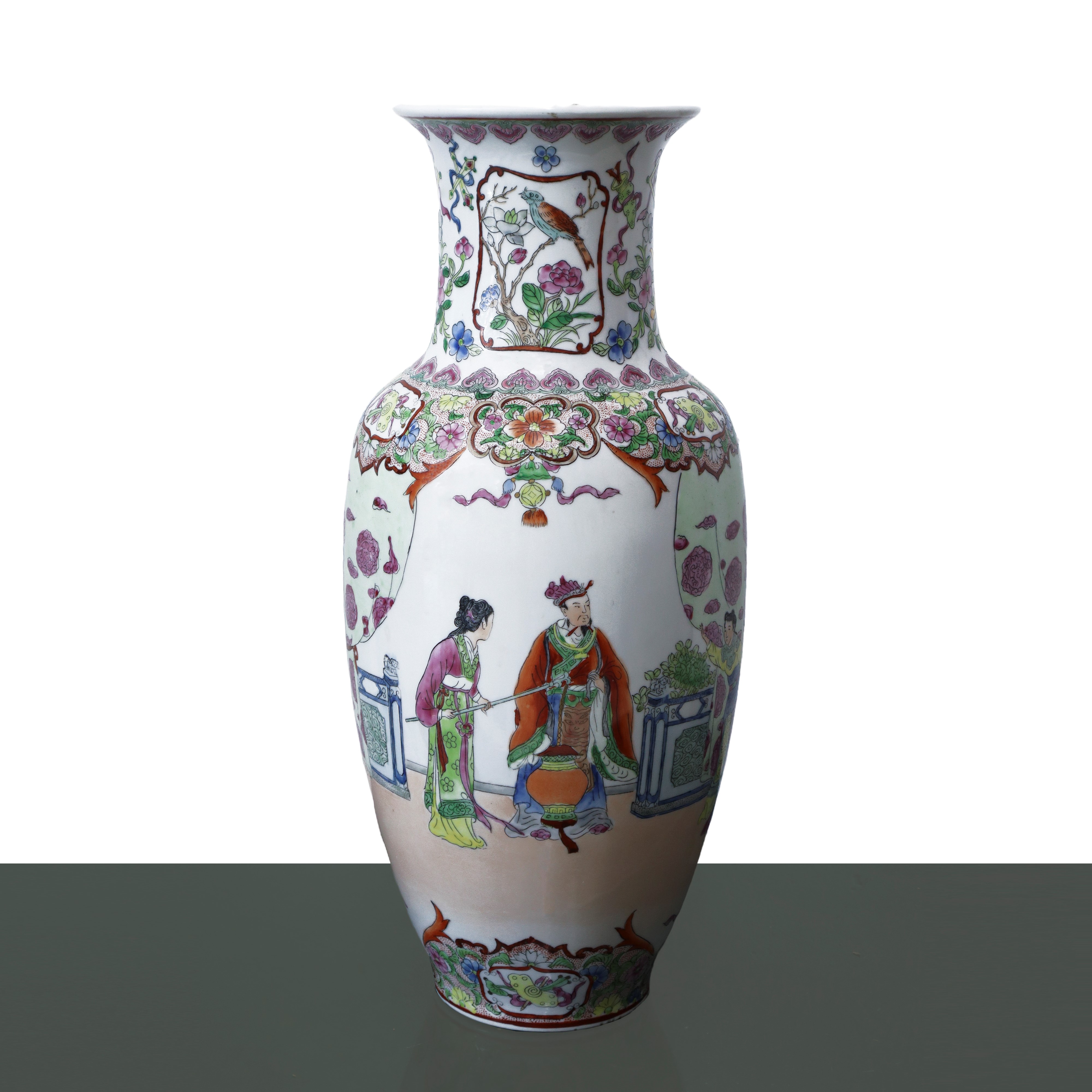 Vaso cinese in porcellana con scene di vita familiari