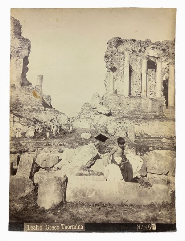 Wilhelm von Gloeden (1856-1931), albumin photos depicting guy at the greek theater of Taormina. Numbered and hallmarked on the back 46. Cm 17x22

"Wilhelm Von Gloeden was a German-born photographer who spent most of his life in Sicily, specifically in Taormina, a city that he chose as a second home. It was the youth health issues to take in the peninsula. Specifically, the choice of Taormina is linked dreamy ideal of Sicily that the photographer releases in his pictures through the choice of m