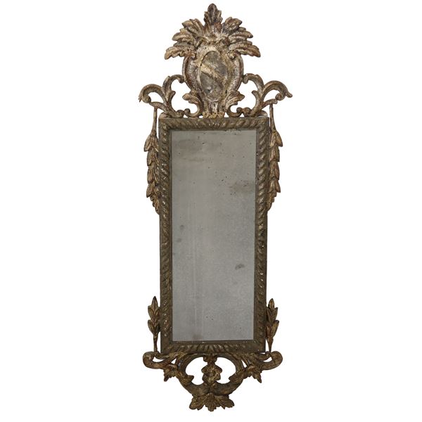 Mecca gilded wooden mirror with cymatium