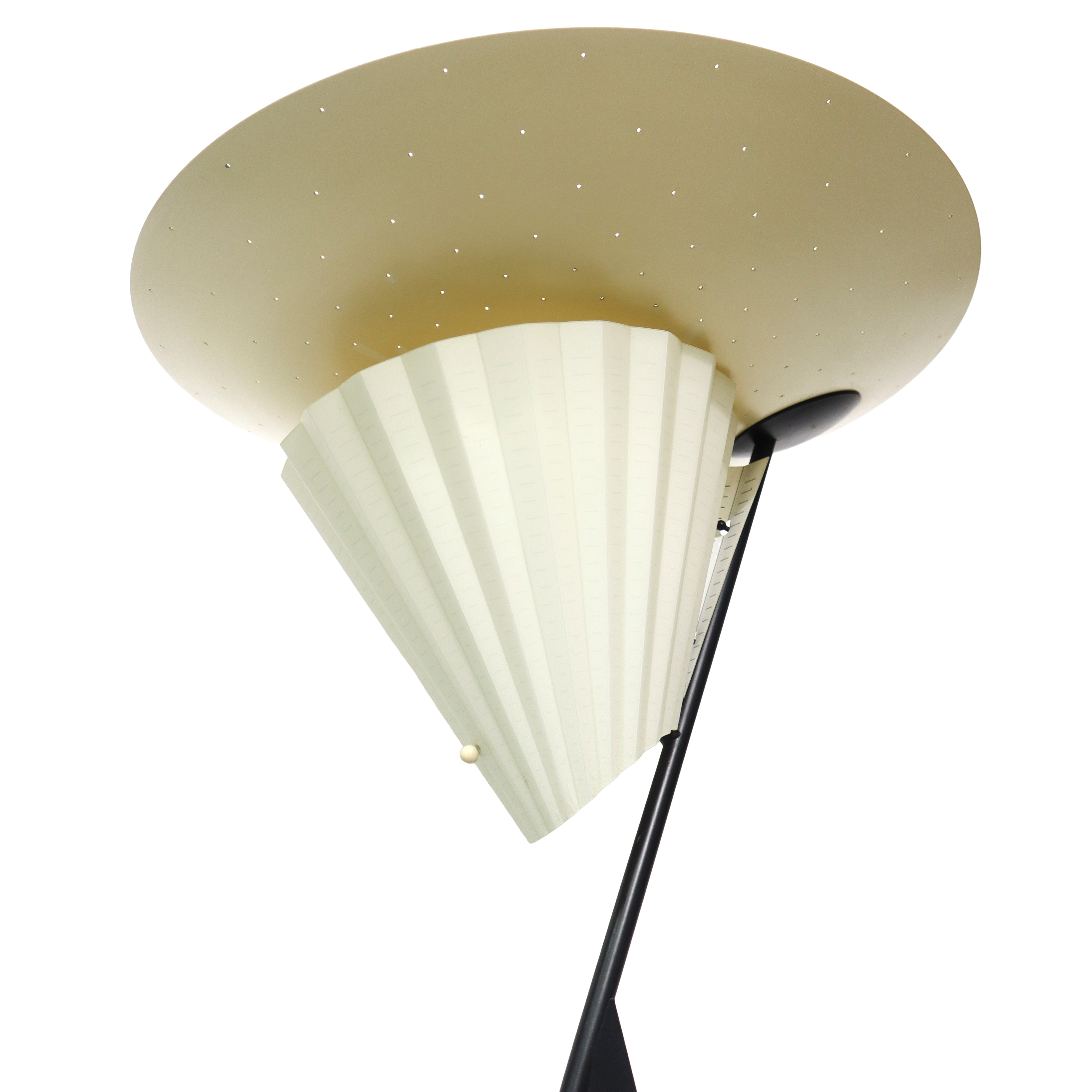 O Luce - Piantana con Diffusore e Struttura in Metallo Laccato, Controdiffusore in Pergamenoide