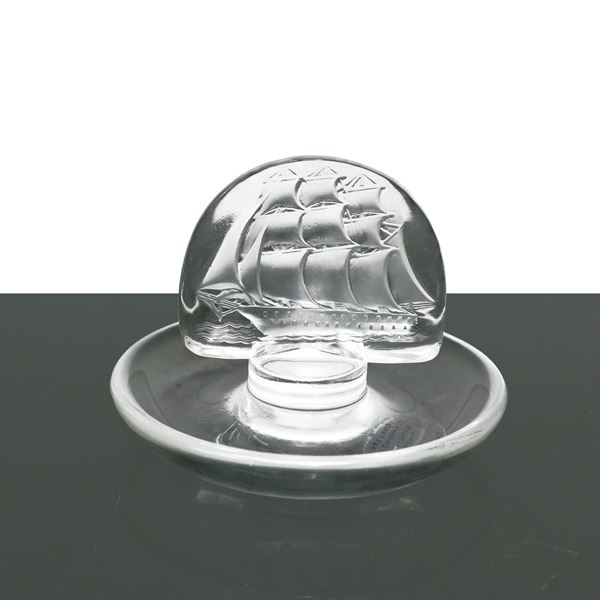 Lalique France - Ashtray with Caravella