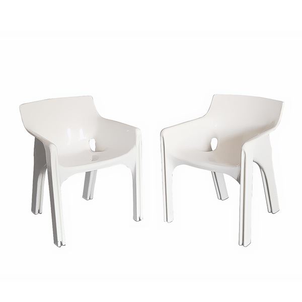 Vico  Magistretti - Coppia di poltrone Artemide, mod Gaudì, colore bianco