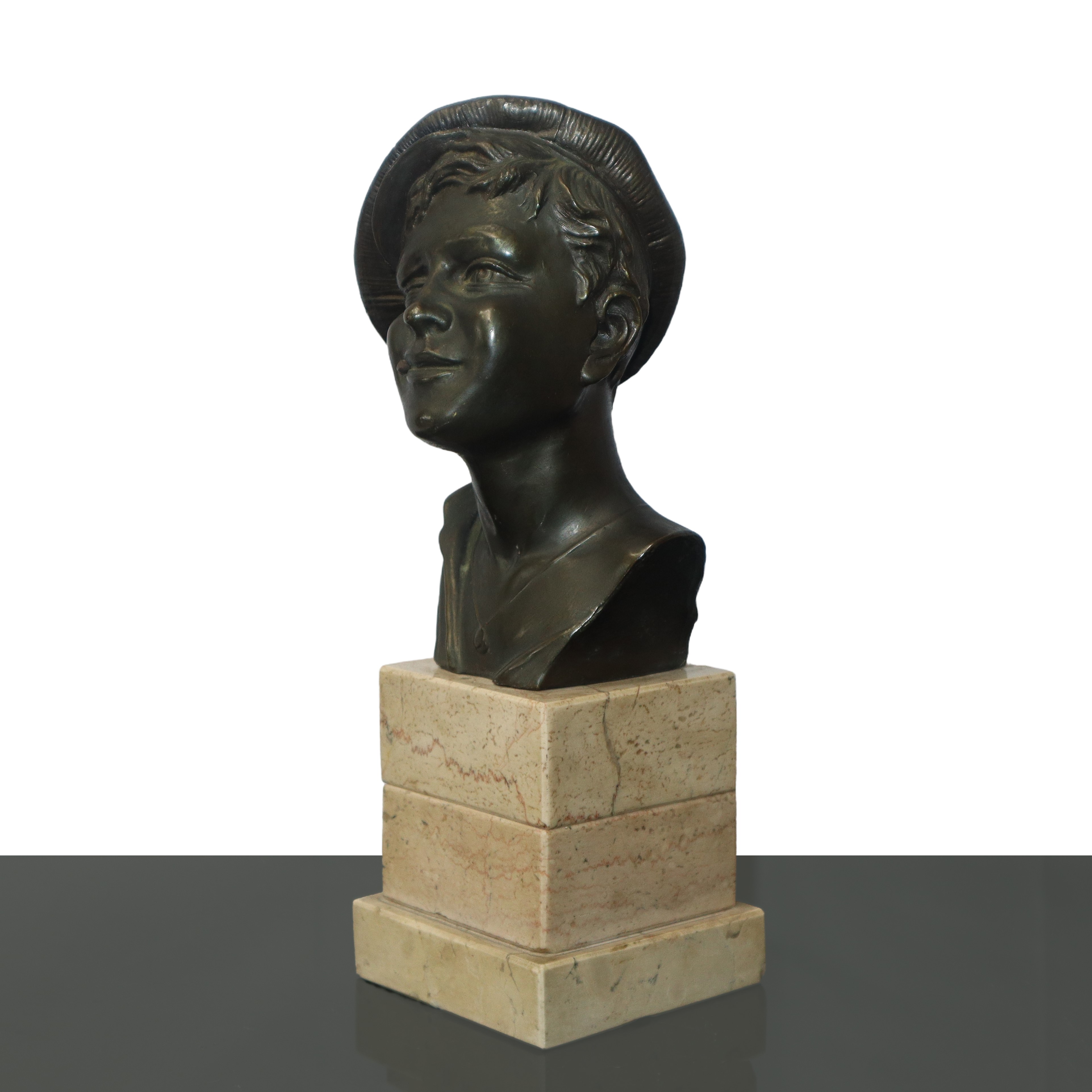U. Jaccarino - Testa in Bronzo di Giovane con Basco che Fa L'occhiolino