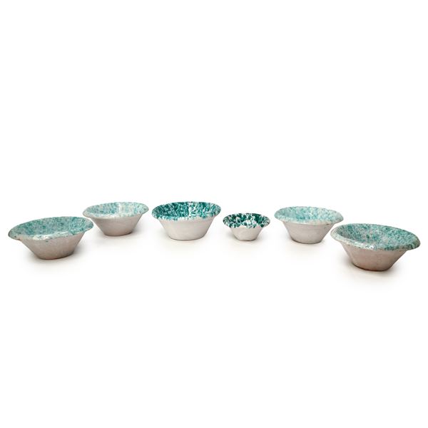 Six green sponged terracotta lemmas on a white background, Caltagirone