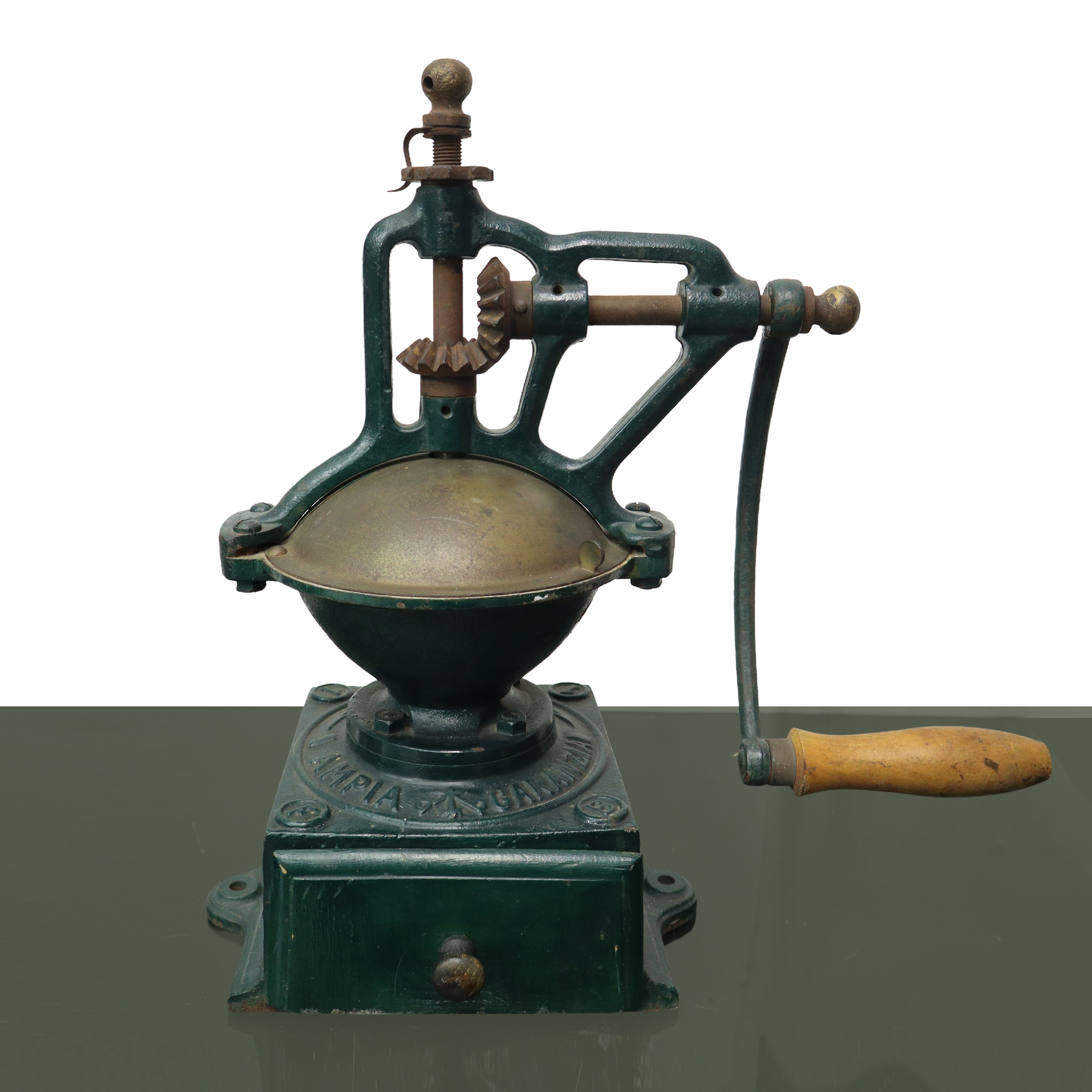 Macinino da caffe' in legno e ghisa a manovella