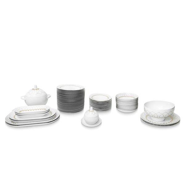 Very complete porcelain crockery and coffee service for 12 people, Lotus model, "Rosenthal" brand with  [..]