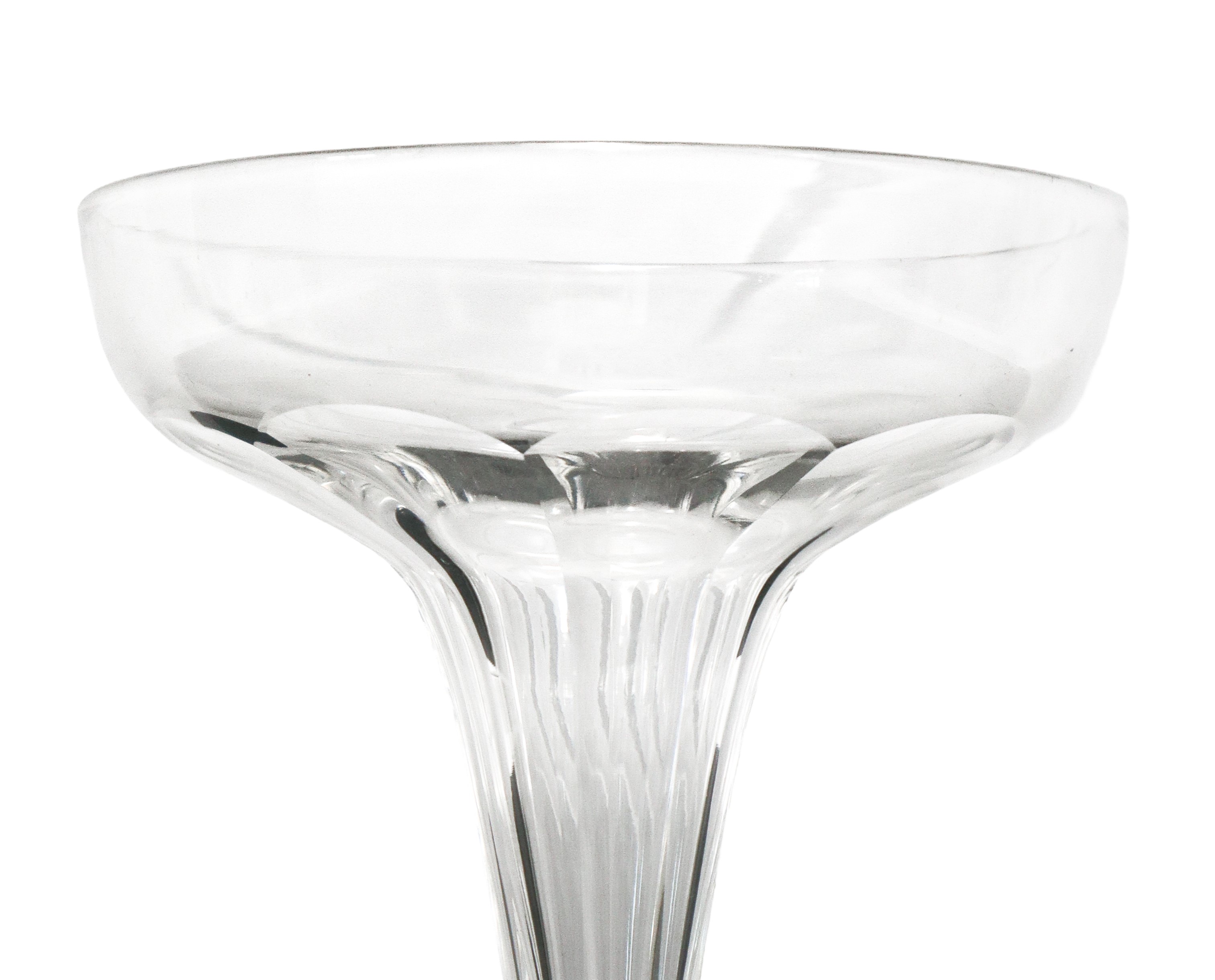 Set di 16 calici in cristallo, altezza 13 cm