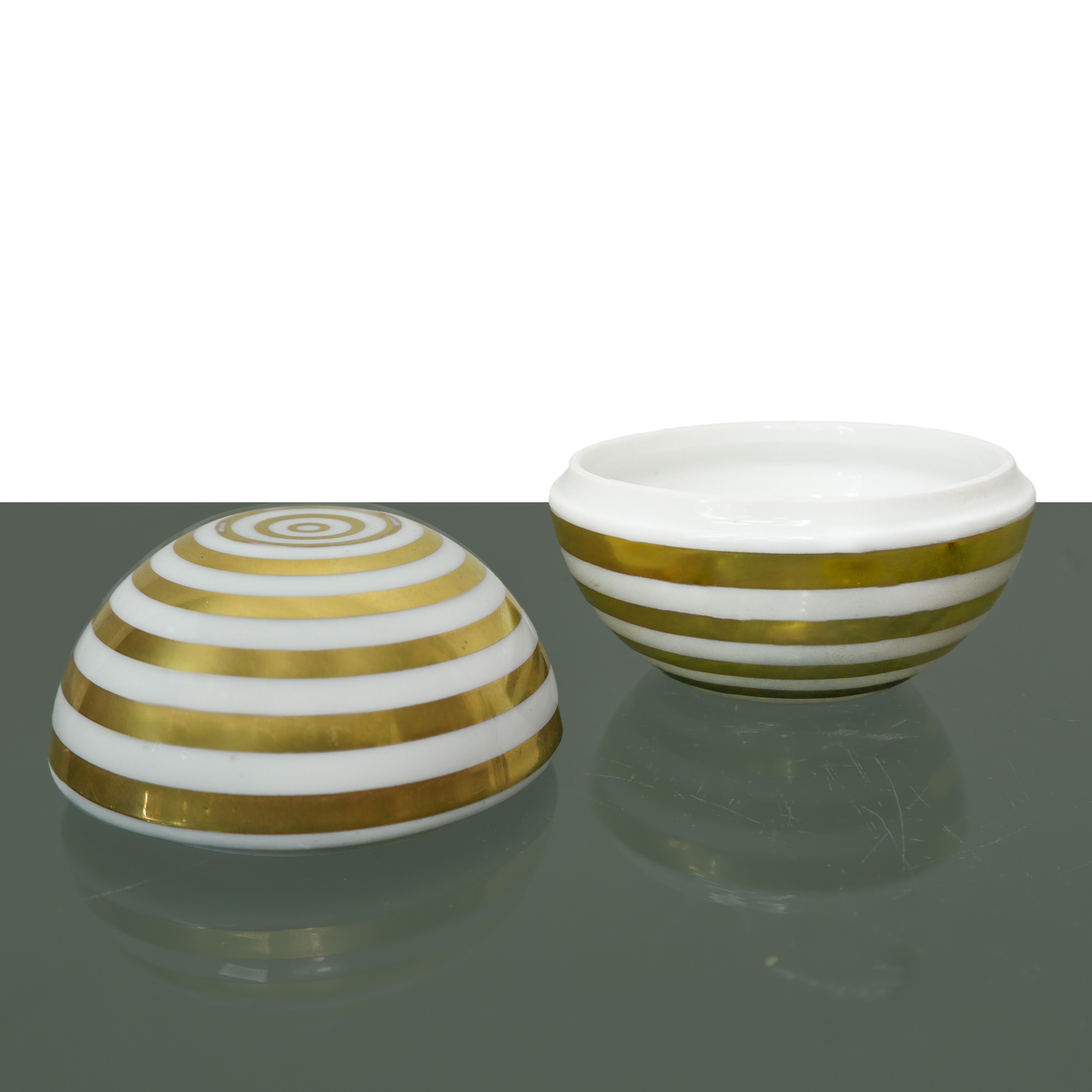 Piero Fornasetti - Sfera Scatola in Porcellana Bianca e Finiture Dorate