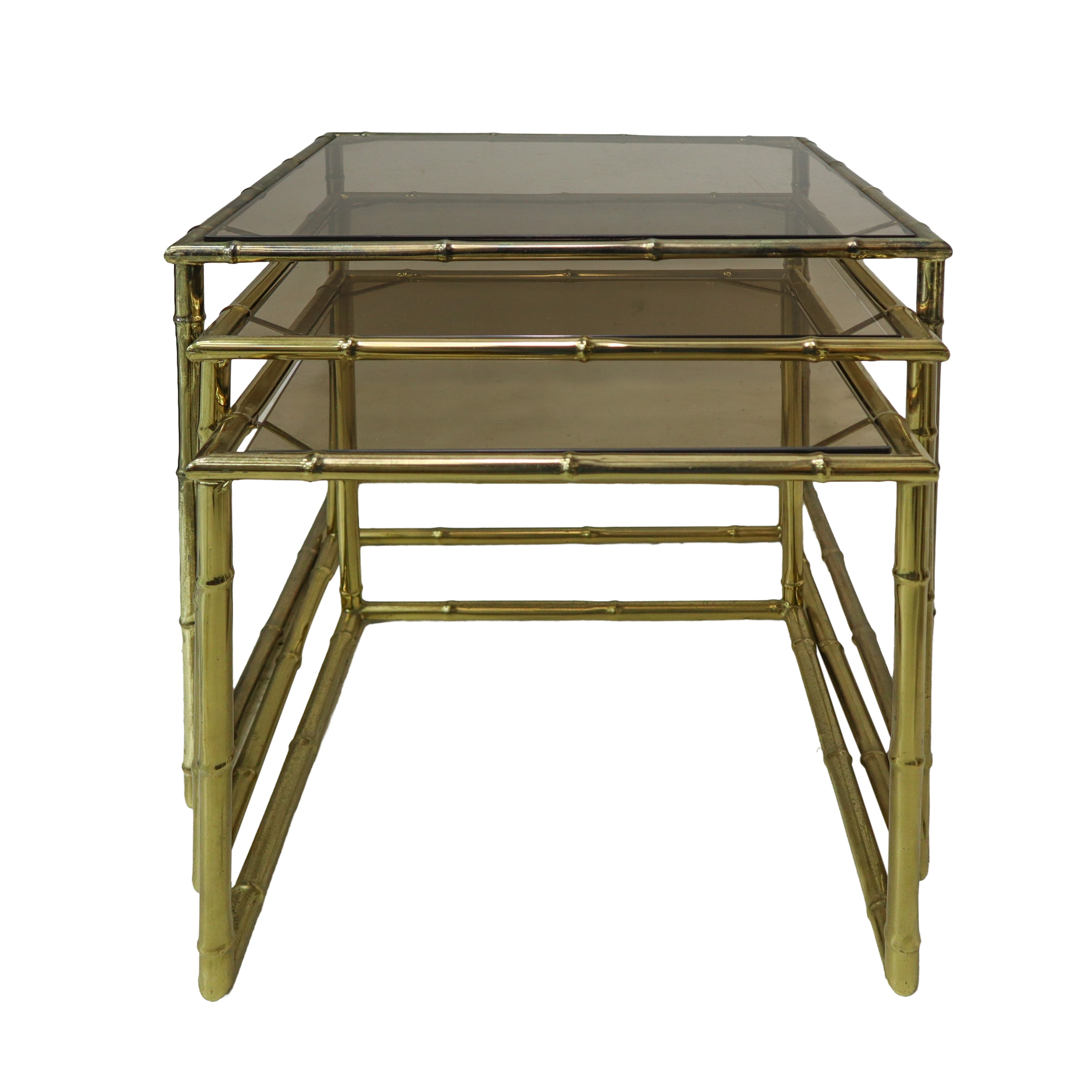 Trittico di tavolini da caffè in ottone dorato