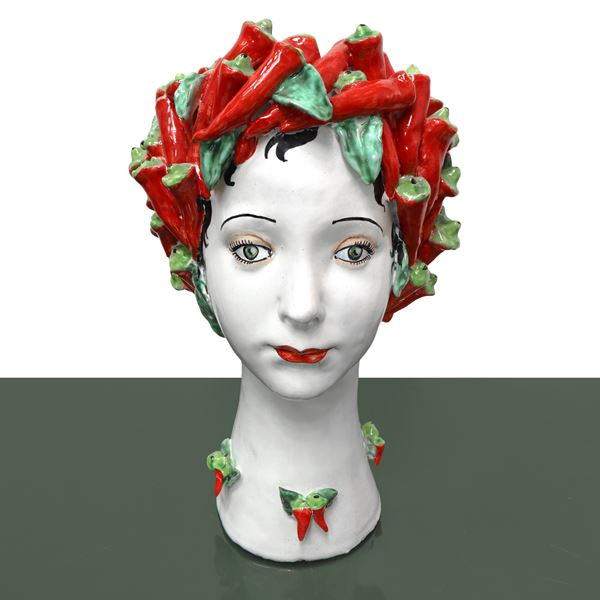 Virginia Casa Hand made in Italy - Majolica woman's head with red peppers on her head