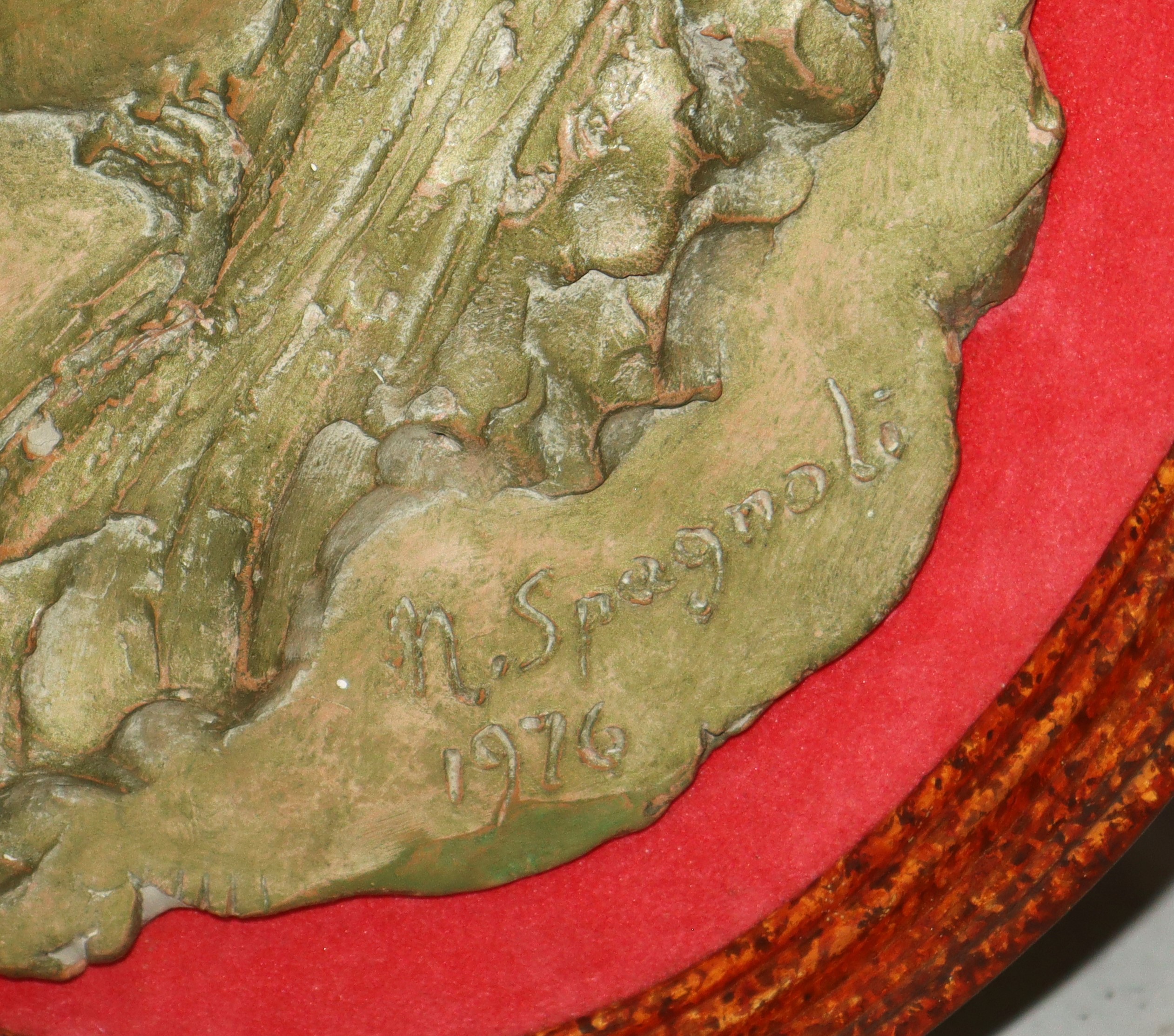 Nino Spagnoli - Scultura in Terracotta Patinata Oro Raffigurante Volto di Donna