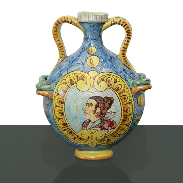 Fiasca con manici in maiolica di Caltagirone