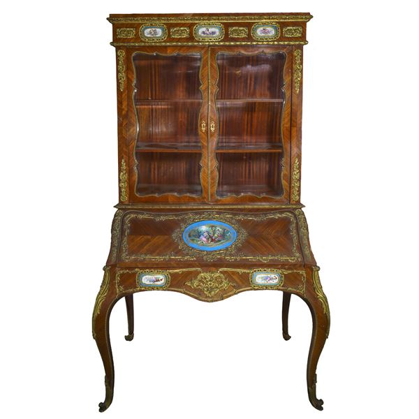Mobile a vetrina con ribalta, porcellane stile Sevres applicate e bronzi Napoleone III
