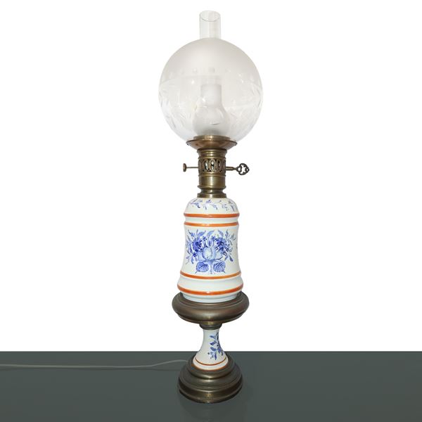 Oil lamp