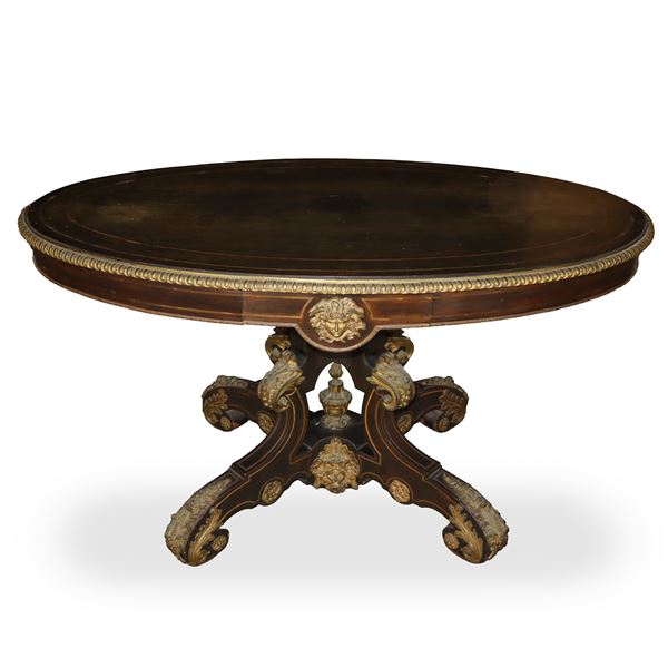 Black lacquered table with brass threads