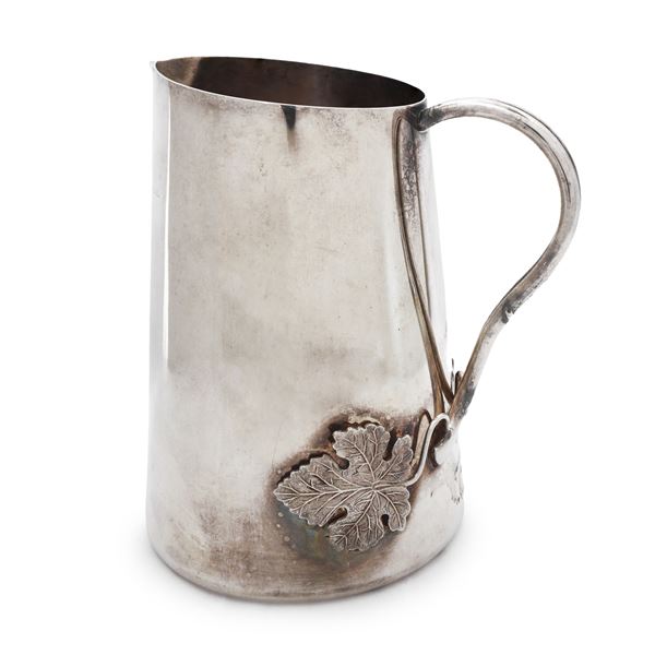 Sheffield silver carafe, handle decorated with two vine leaves
