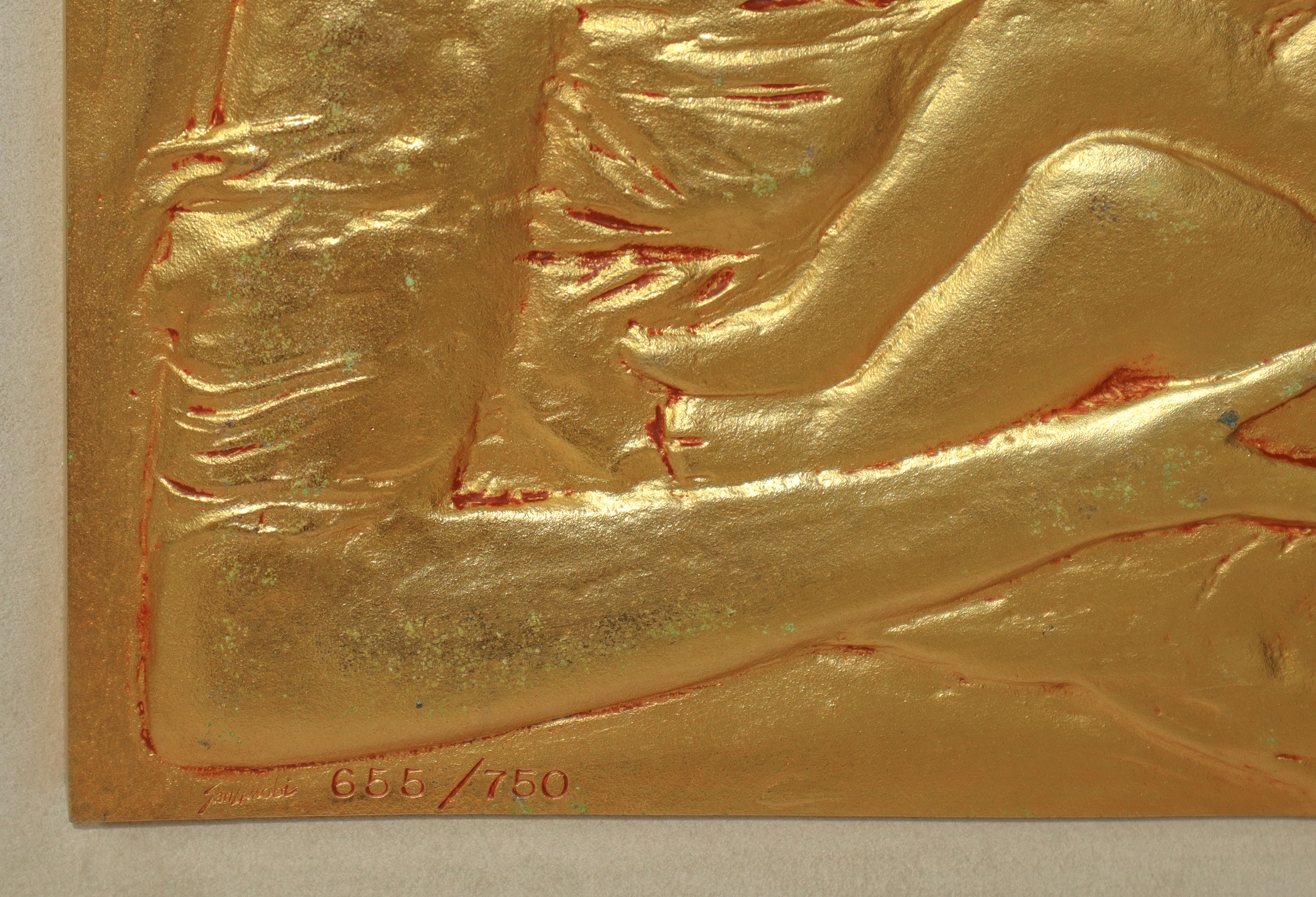 Alma Mater, Donna educatrice alla pace