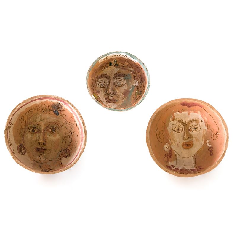 Gruppo di 3 ciotole figurate