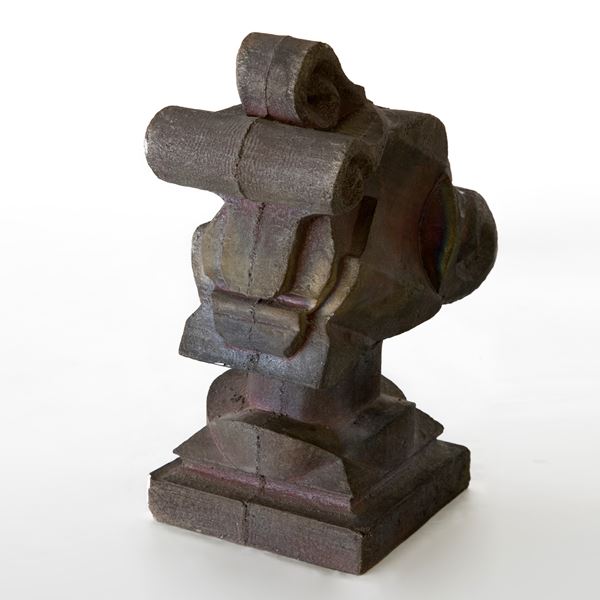 Nino Caruso : Lucumone  (1986)  - Ceramica raku - Asta Asta Collezione Ceramiche Postmoderne PrimeDiCopertina - Casa d'aste La Rosa